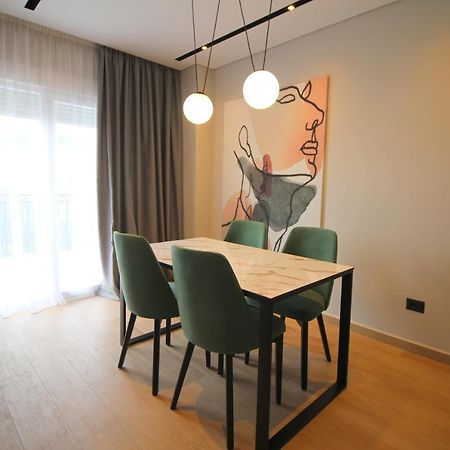 "The View" Luxury Apartments ساراندا المظهر الخارجي الصورة