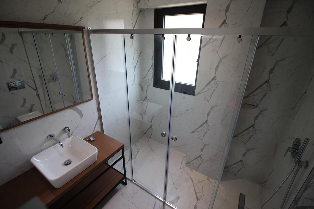 "The View" Luxury Apartments ساراندا المظهر الخارجي الصورة