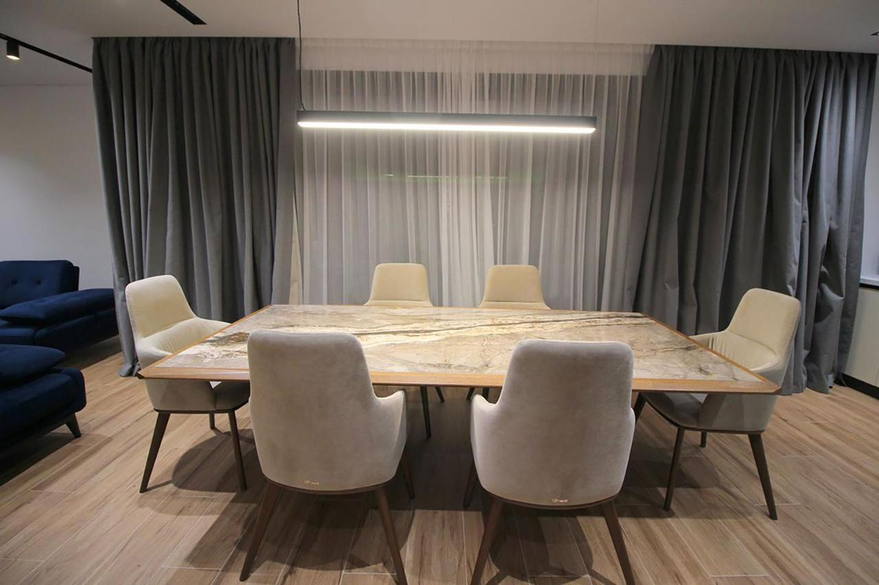 "The View" Luxury Apartments ساراندا المظهر الخارجي الصورة