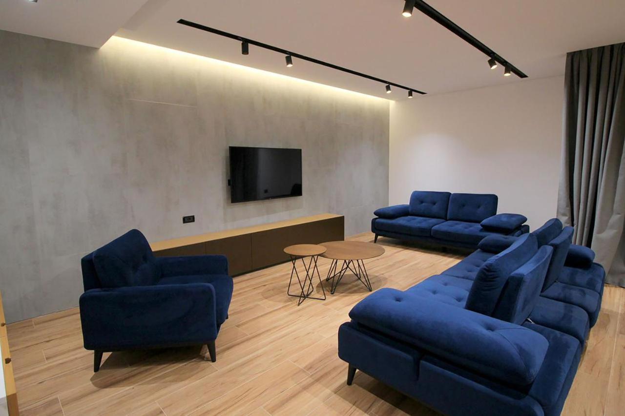 "The View" Luxury Apartments ساراندا المظهر الخارجي الصورة