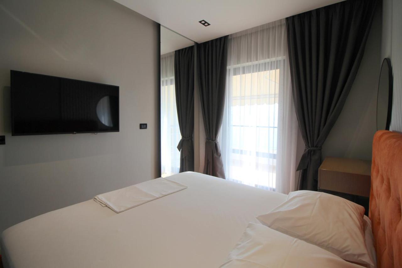 "The View" Luxury Apartments ساراندا المظهر الخارجي الصورة