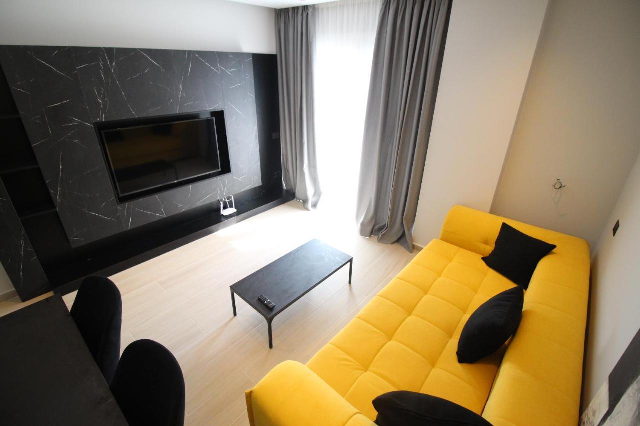 "The View" Luxury Apartments ساراندا المظهر الخارجي الصورة