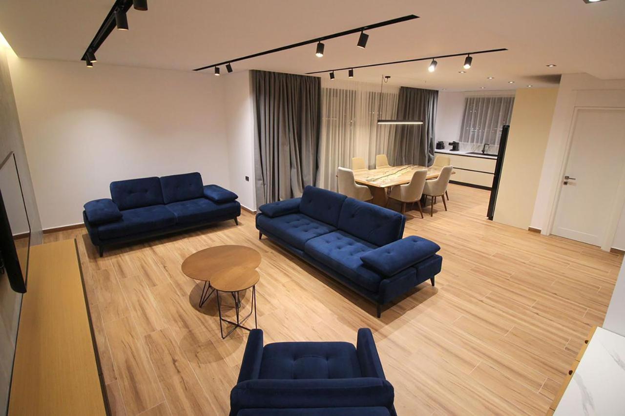 "The View" Luxury Apartments ساراندا المظهر الخارجي الصورة